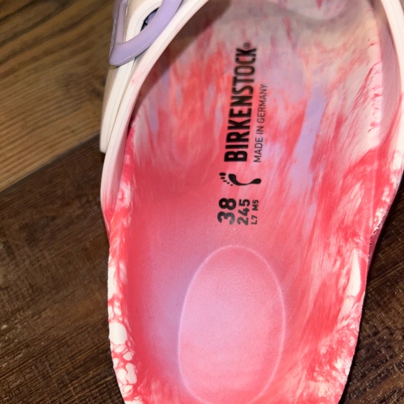 Like new, worn 2 times. Super comfy, cute and versatile. Waterproof,  Tie Dye - Picture 2 of 4